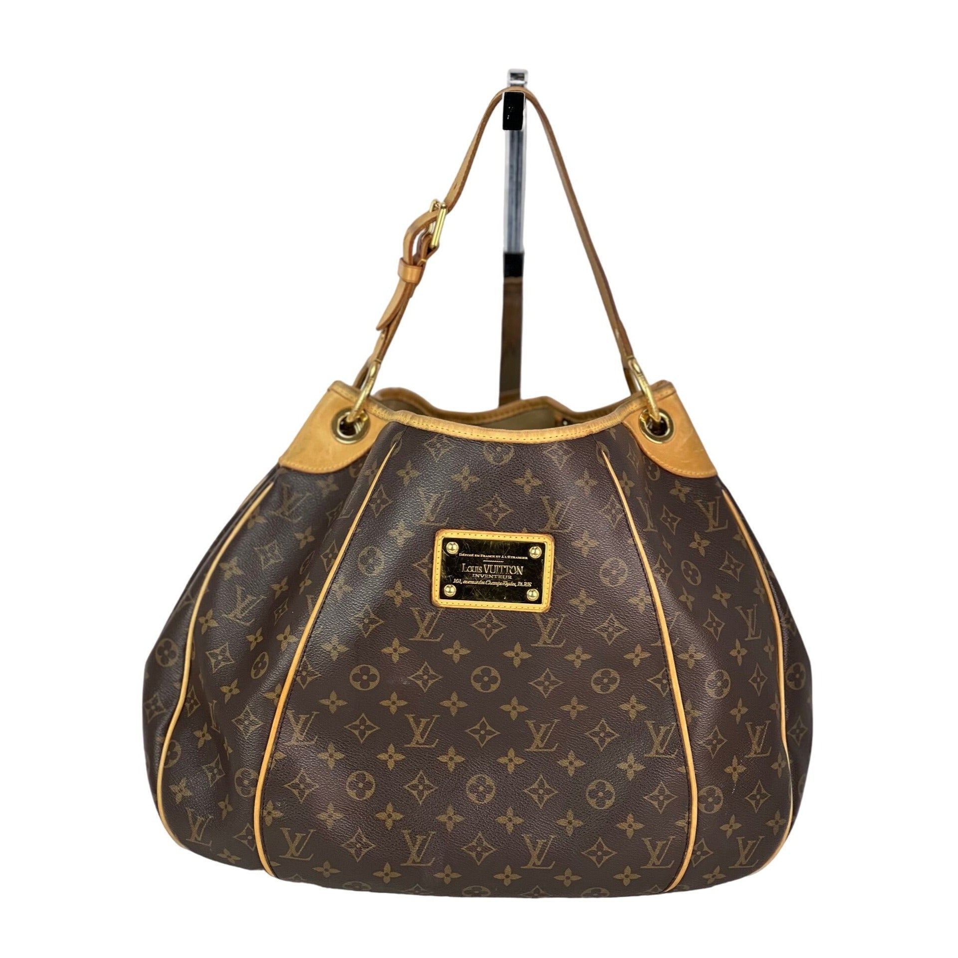 LOUIS VUITTON Galliera GM Monogram Shoulder Bag