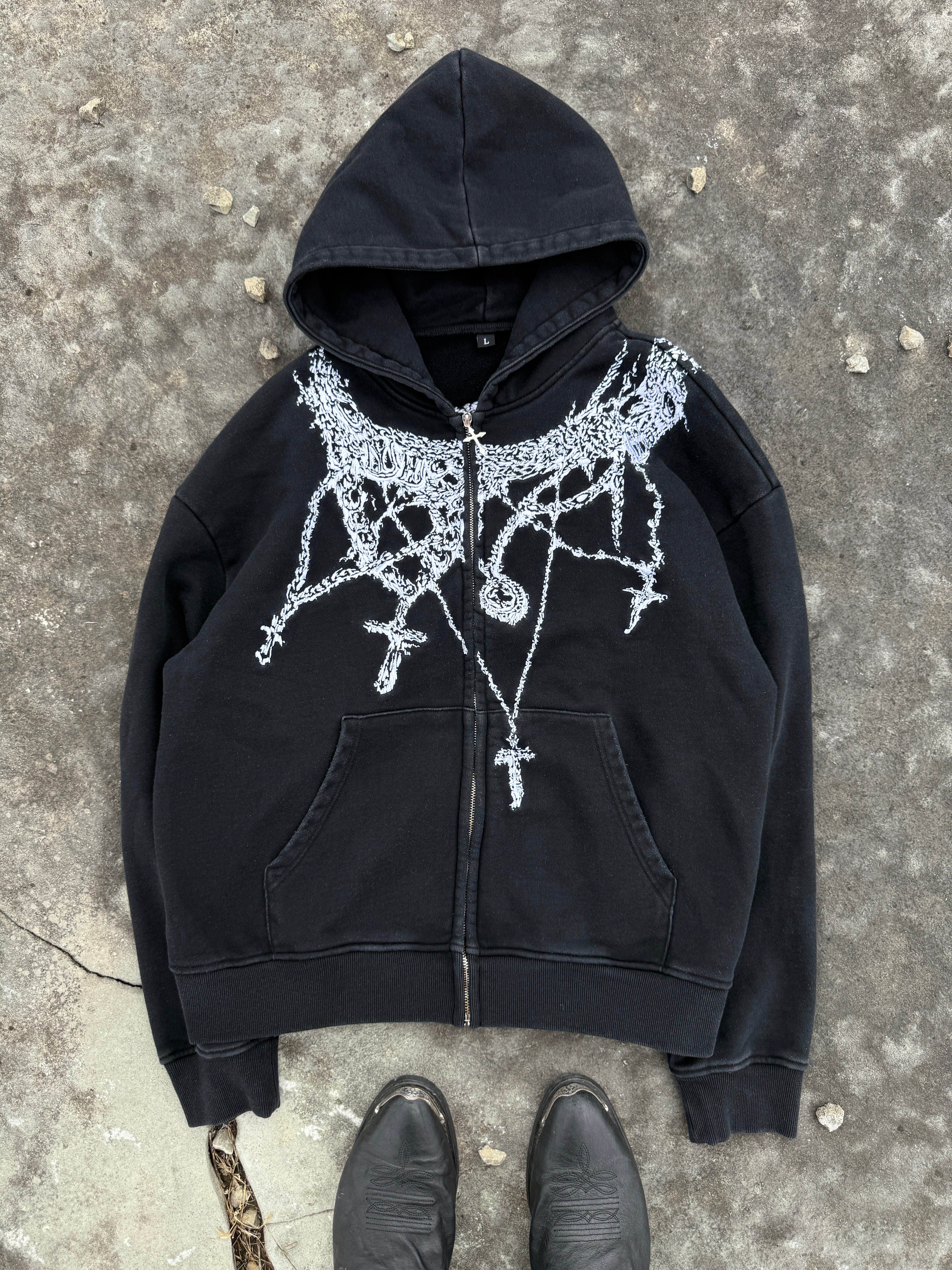Breaking Chains Zip-Up (Black/White)