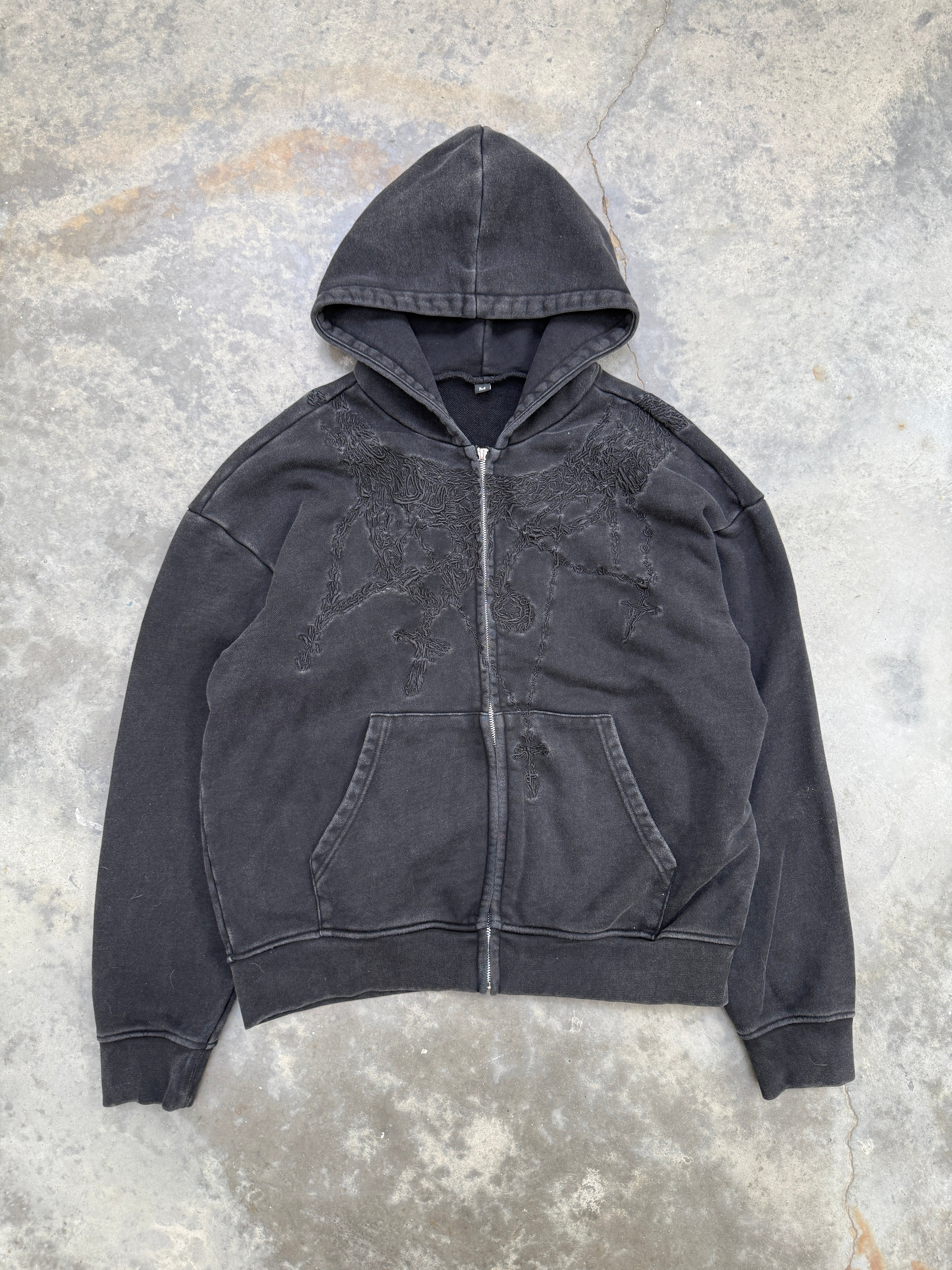Breaking Chains Zip-up (Black/Black)